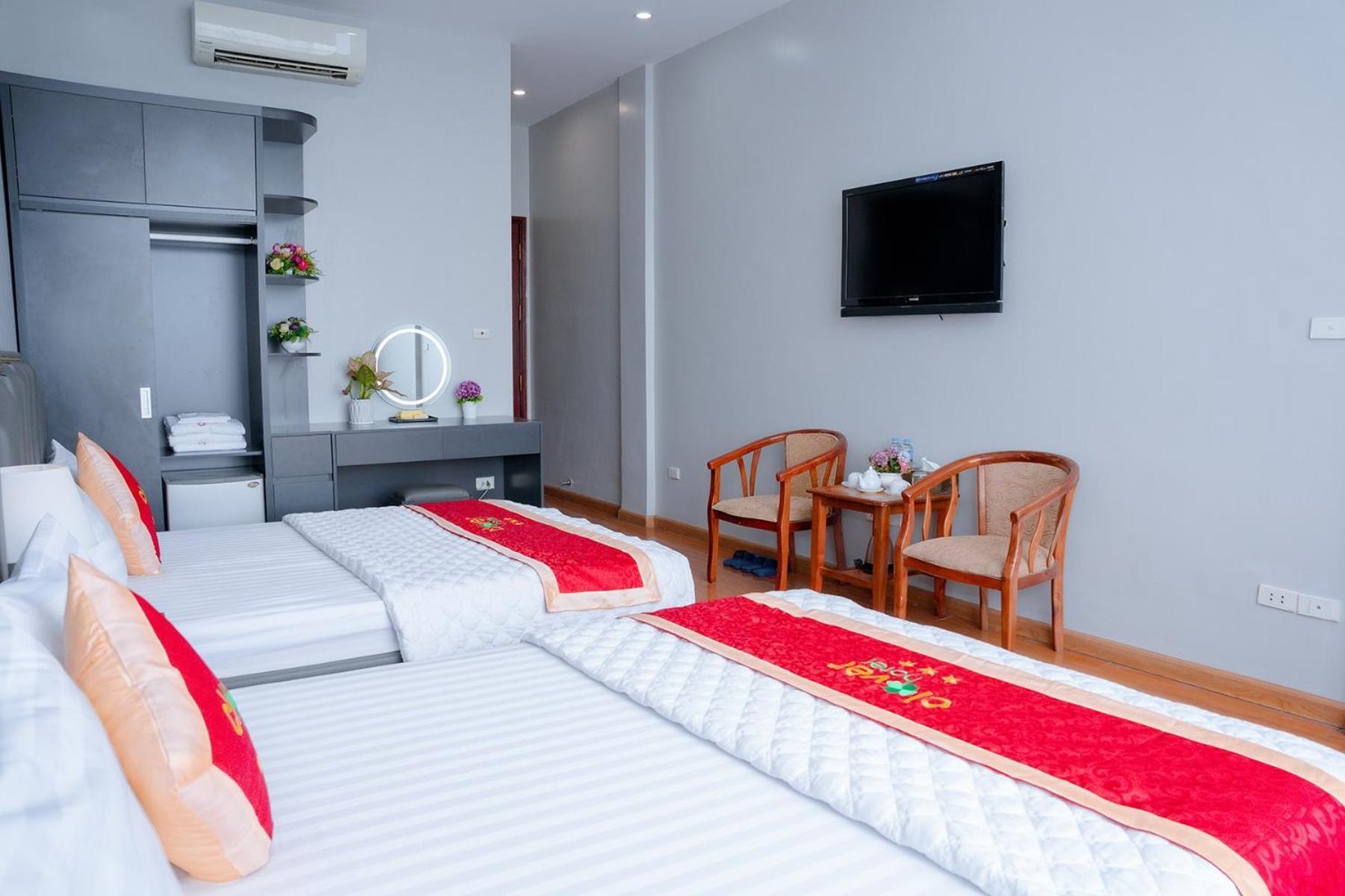 Clover Hanoi Hotel Exterior photo