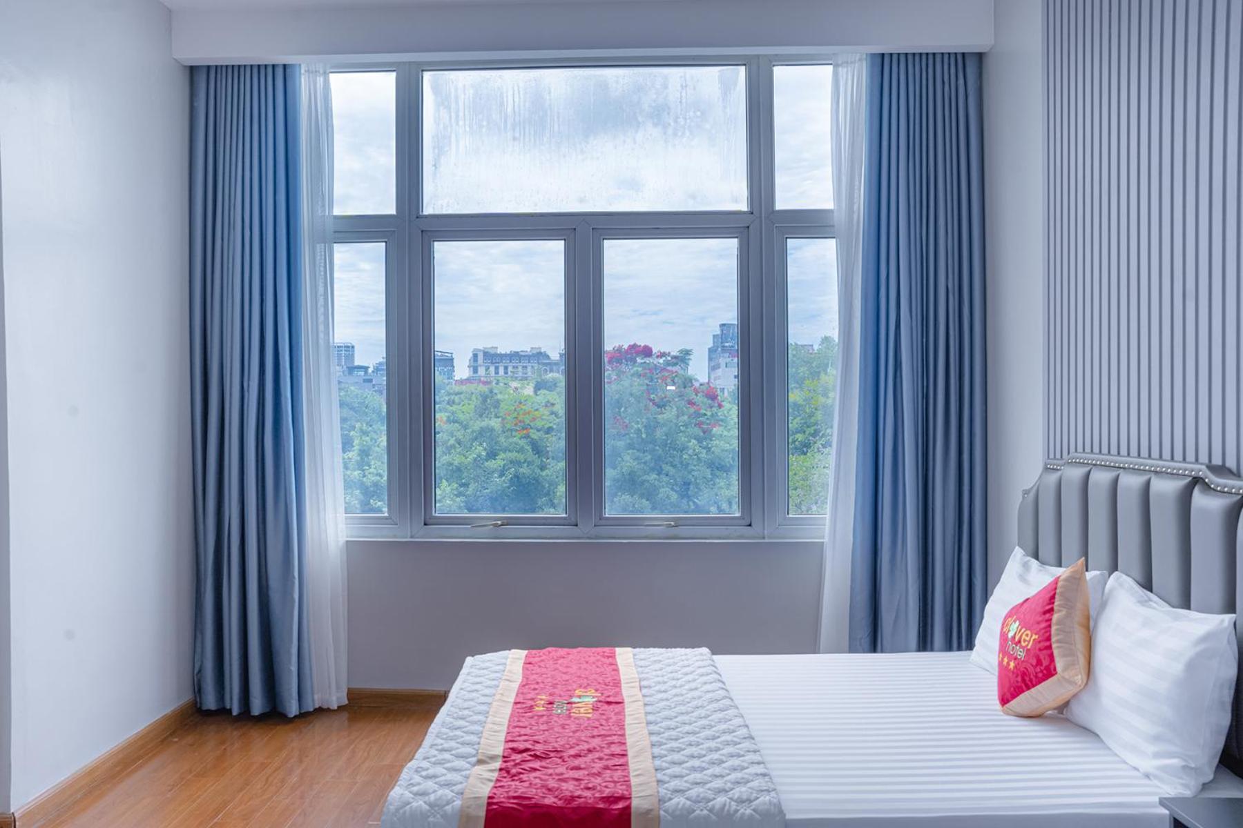 Clover Hanoi Hotel Exterior photo