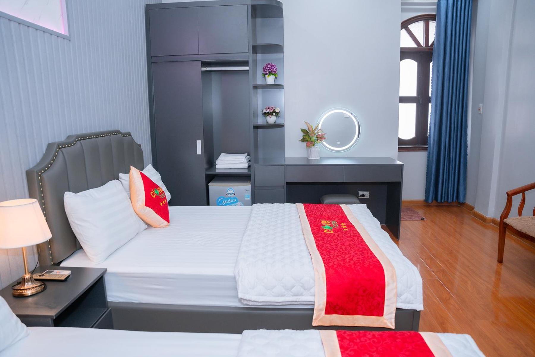 Clover Hanoi Hotel Exterior photo
