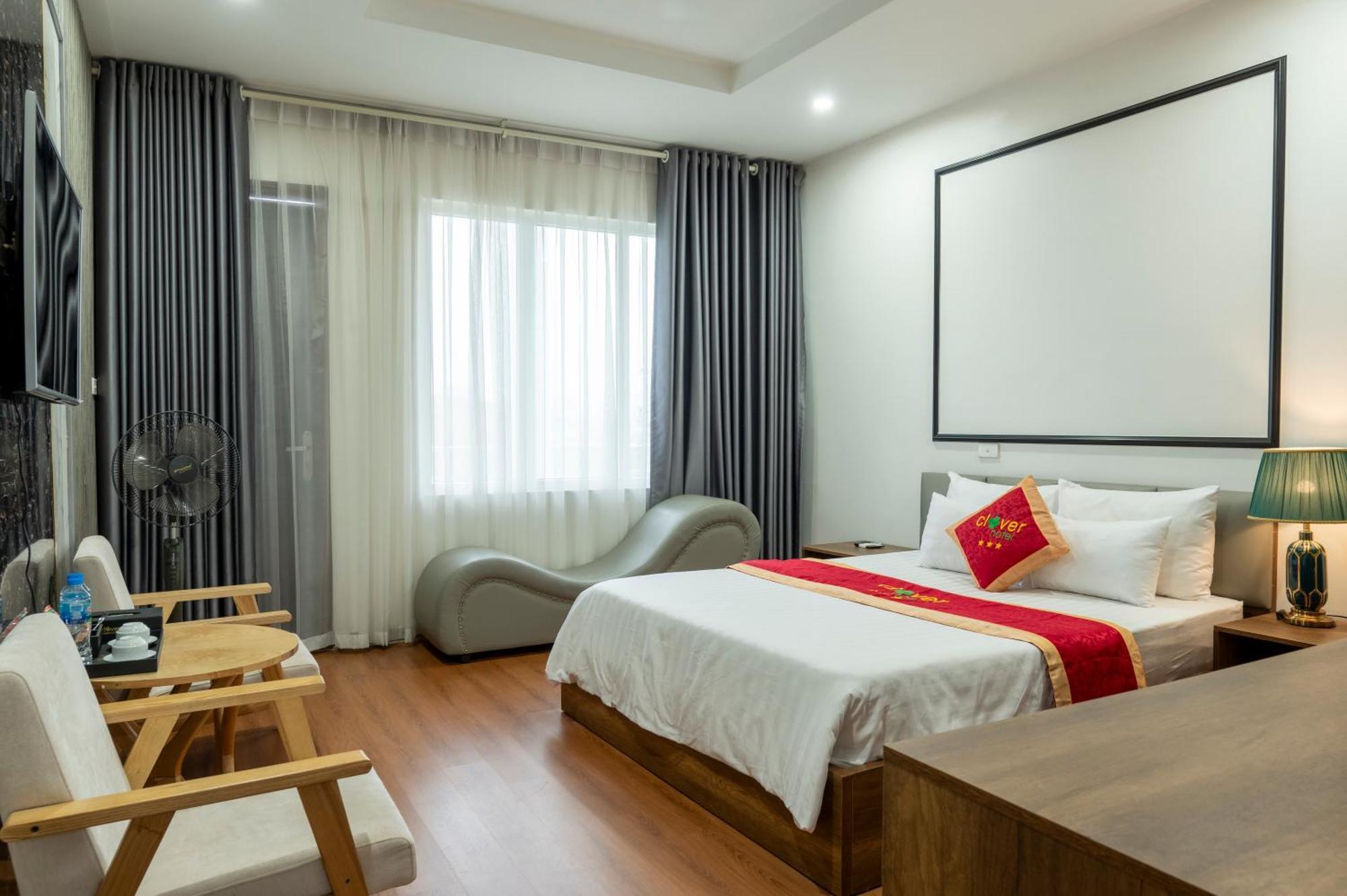 Clover Hanoi Hotel Exterior photo