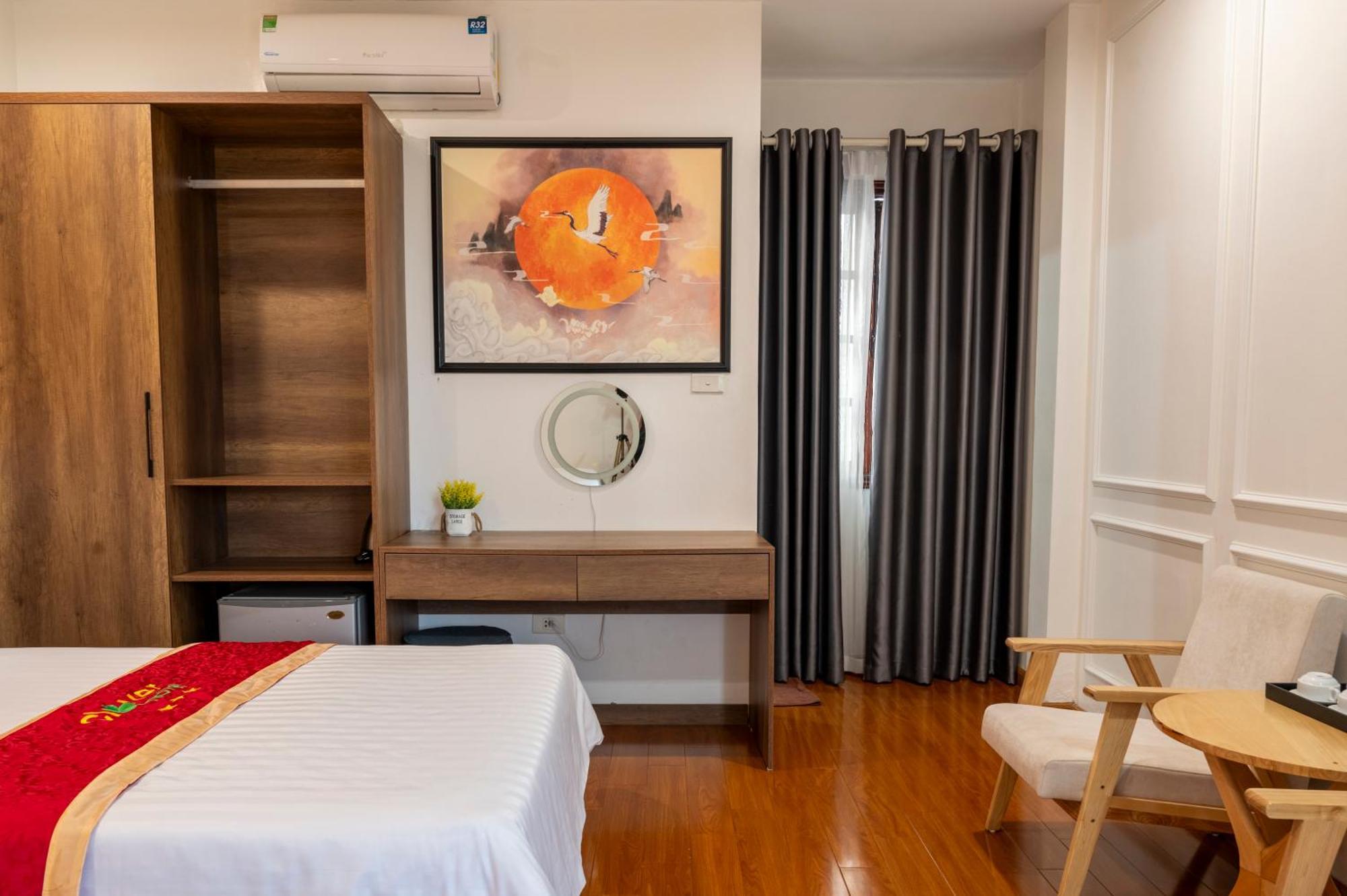 Clover Hanoi Hotel Exterior photo