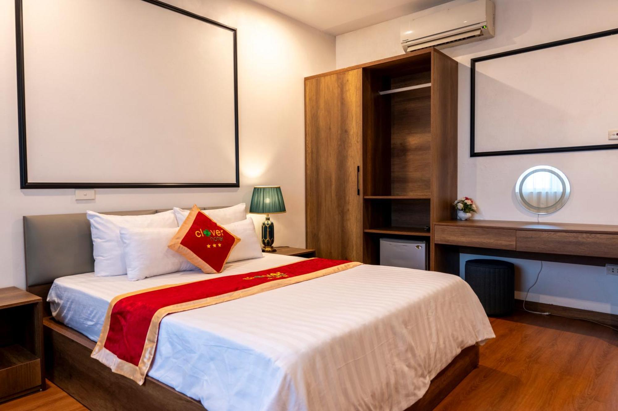 Clover Hanoi Hotel Exterior photo